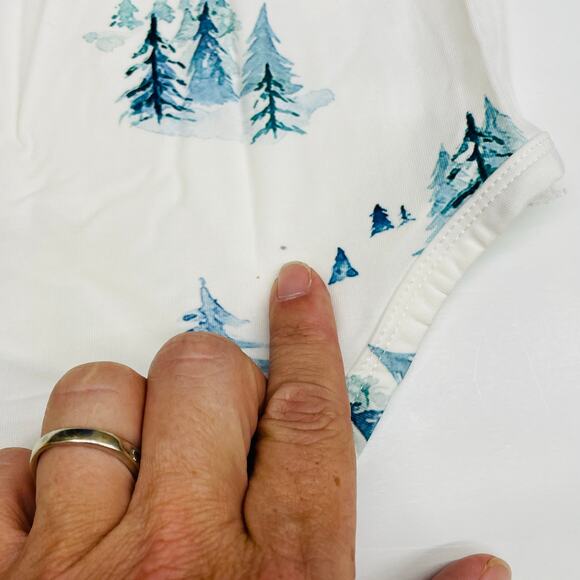 NWT (Please Read) Tickety-Boo 9/12M Winter Landscape Frill Onesie - Picture 6 of 6